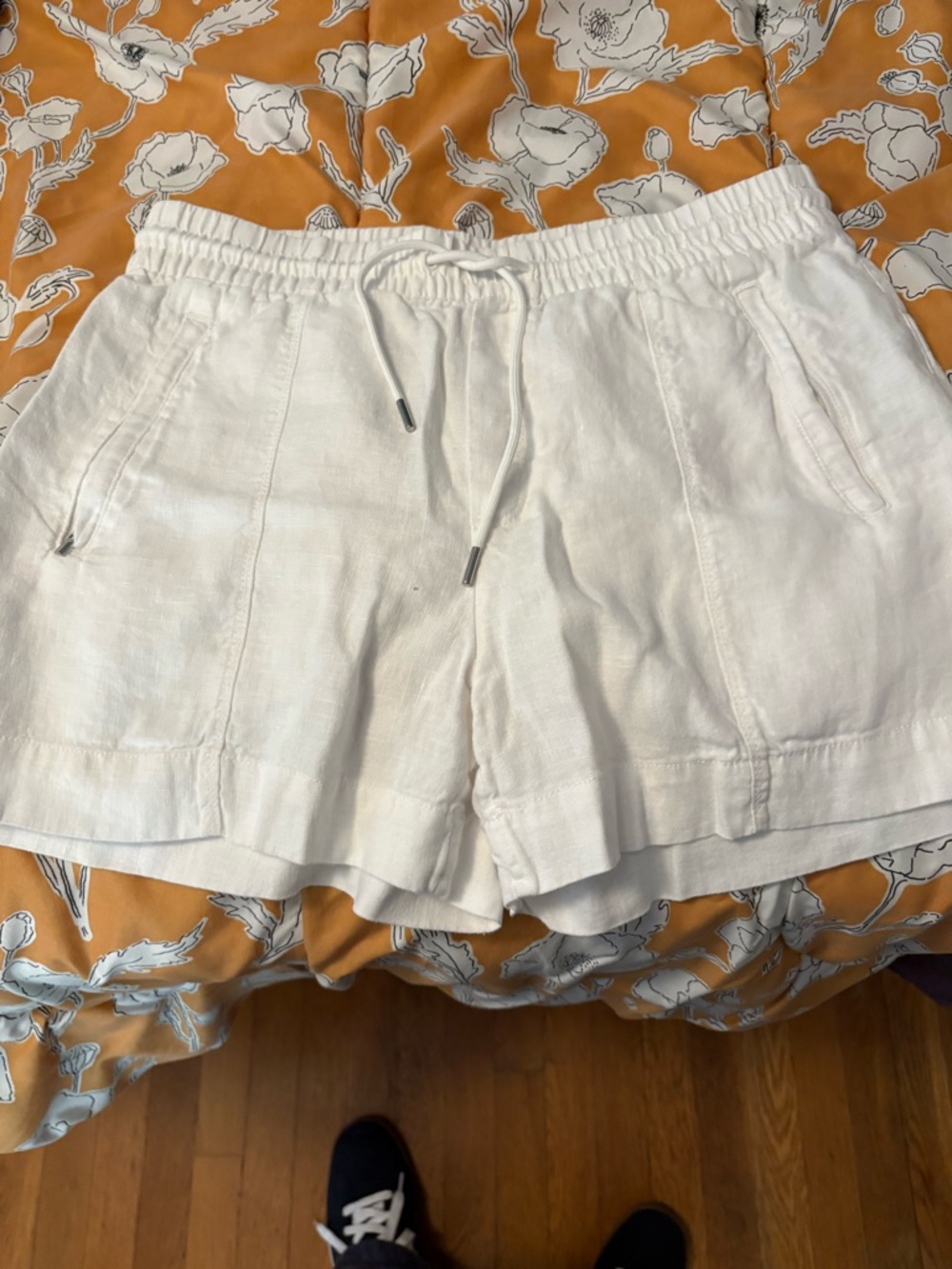 Athleta White High-Waist Linen-Blend Drawstring Shorts